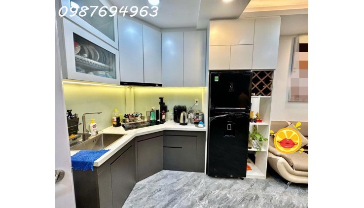 Q4 BẾN VÂN ĐỒN, ĐƯỜNG XE TẢI TO, KINH DOANH SẦM UẤT, 1 BƯỚC QUA Q1 - CHỈ 4.xT TL